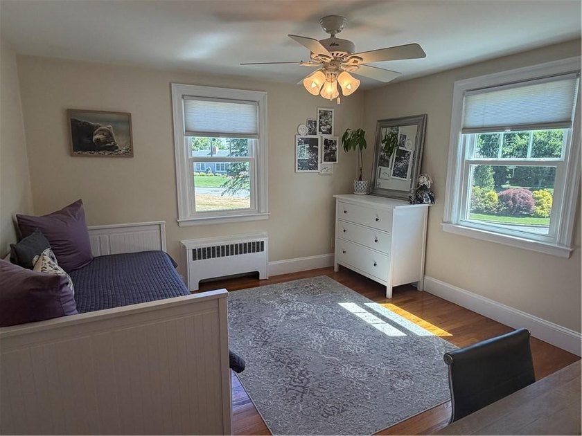 Stunning Turn-Key Colonial ideally located in Governor Francis - photo 29