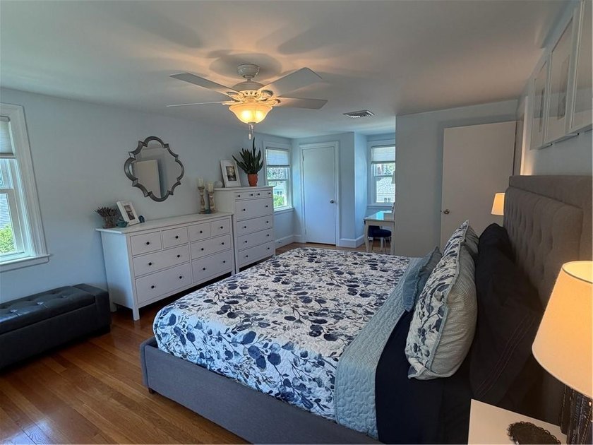 Stunning Turn-Key Colonial ideally located in Governor Francis - photo 35