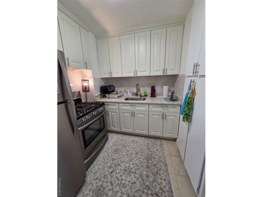 Renovated Kitchen, Large Living Rm/Din. Rm, Bedroom has a Huge - photo 3