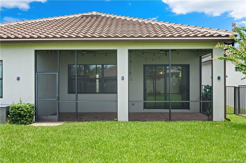 Welcome to this 2022 custom CBS home in Veranda Gardens. Prime - photo 33