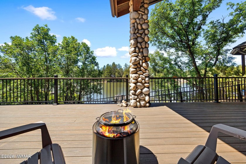 Wake up to breathtaking furnished waterfront views from this - photo 10