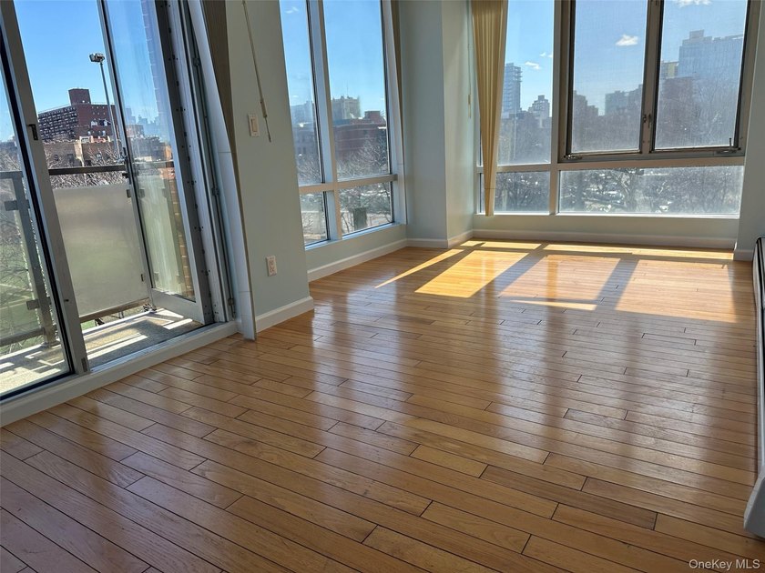 Apartment for sale in Unit, Northern Blvd, Flushing (all-brick - photo 5