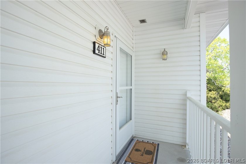 THIS ONE HAS IT ALL! Perched at the penthouse level, this - photo 27