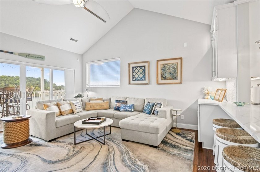 THIS ONE HAS IT ALL! Perched at the penthouse level, this - photo 37