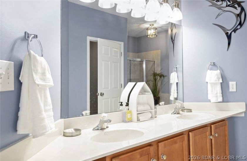 THIS ONE HAS IT ALL! Perched at the penthouse level, this - photo 43