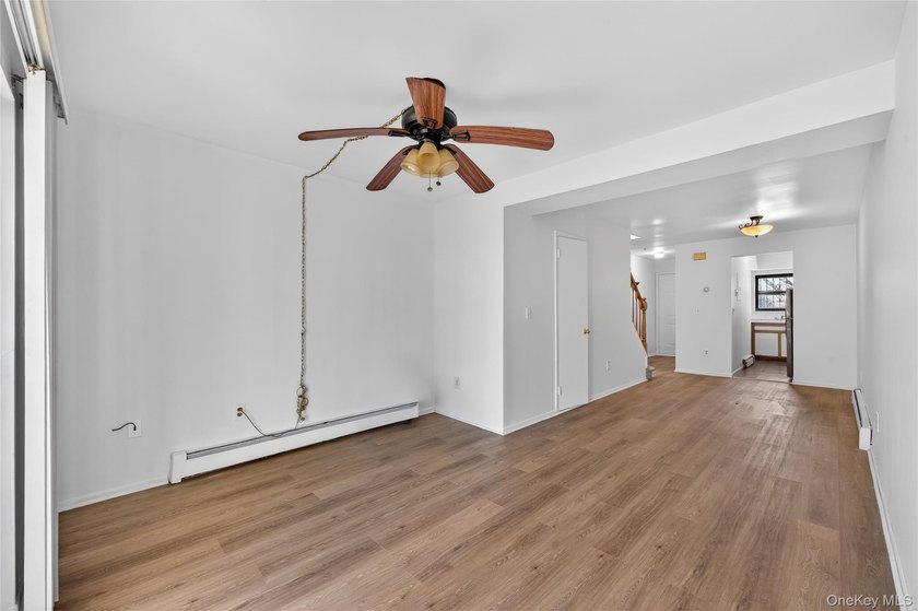 Highest &amp; Best EOD April 20th: Welcome to 1862 Story Avenue, a - photo 5