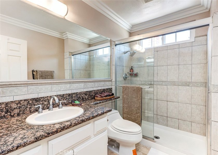 This Exquisite Residence Offers a Rare Balance of Thoughtful - photo 29