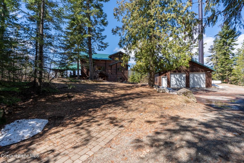 Private 5-Acre Estate with Stunning Priest Lake Views Discover - photo 5