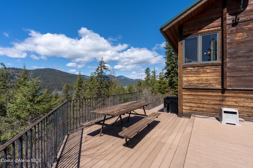 Private 5-Acre Estate with Stunning Priest Lake Views Discover - photo 10