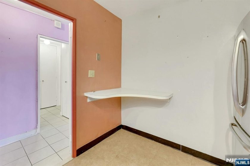 CONTACT DEBRA JACOBS &amp; HALLEY NATKIN COLDWELL BANKER FORT LEE! - photo 22