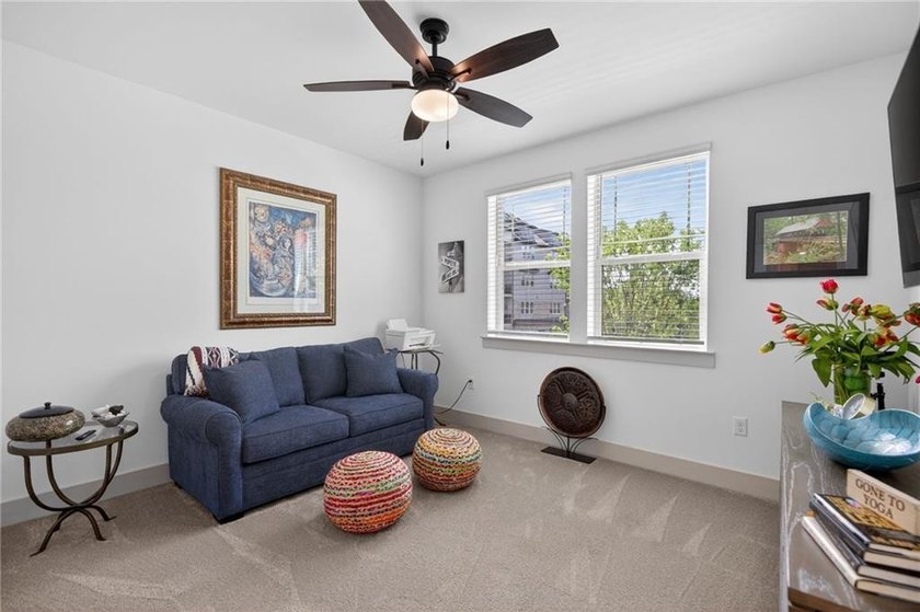 SPECTACULAR 3 BR/ 2 BA FLOORPLAN!!! Welcome to effortless luxury - photo 26