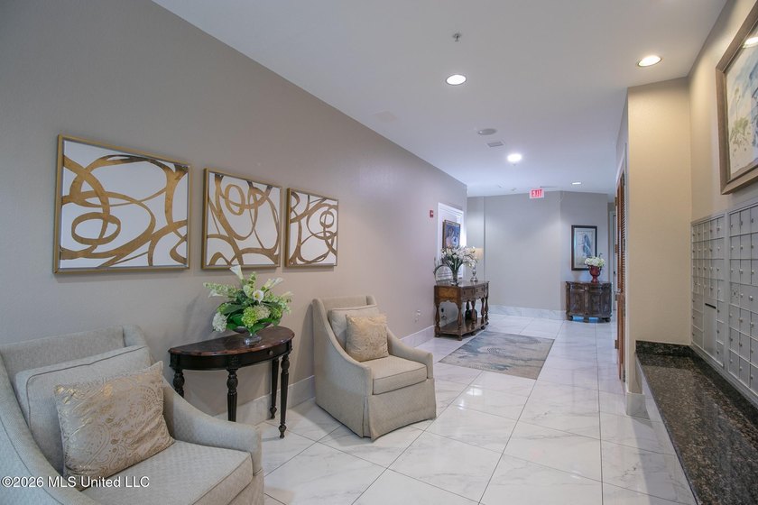 Enjoy beautiful sunset views over the beach from this 2 bedroom - photo 28