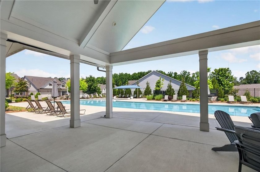 SPECTACULAR 3 BR/ 2 BA FLOORPLAN!!! Welcome to effortless luxury - photo 36