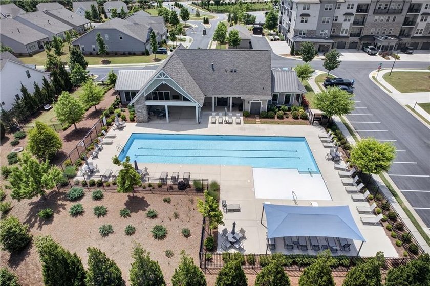 SPECTACULAR 3 BR/ 2 BA FLOORPLAN!!! Welcome to effortless luxury - photo 46