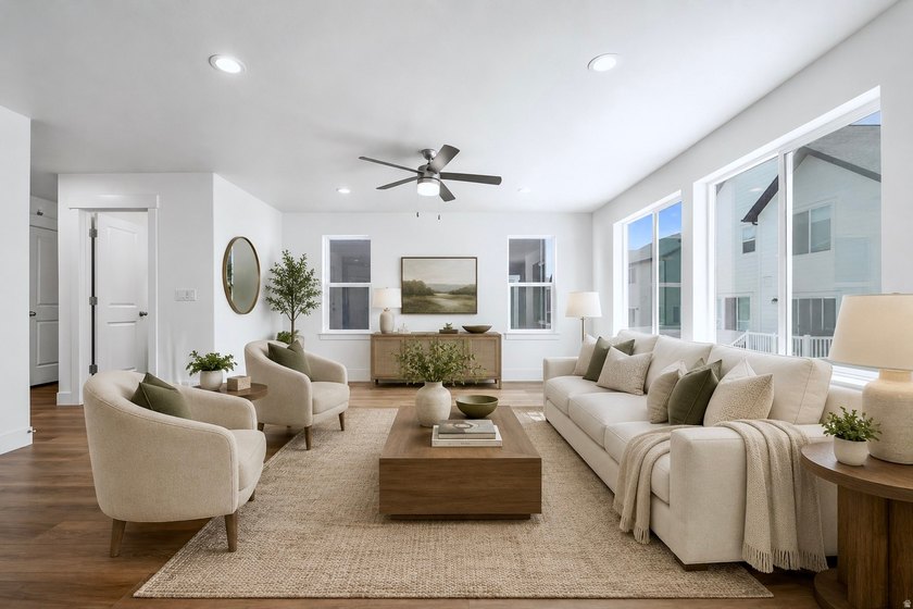 Hardly lived-in and move-in ready, this 4-bedroom, 2.5-bath home - photo 5