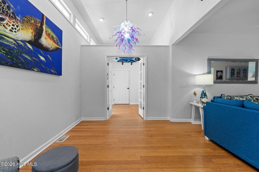 MOTIVATED SELLER! COMPLETELY FURNISHED coastal retreat where - photo 21