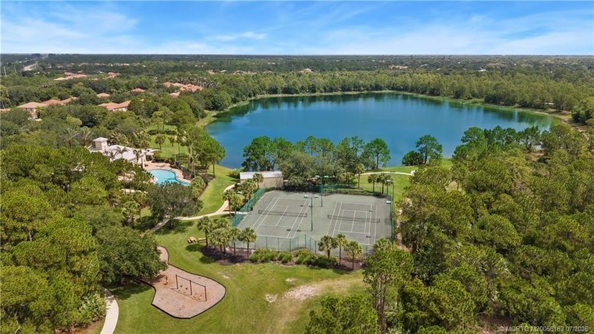 Welcome to Highlands Reserve, one of Palm City's most - photo 43