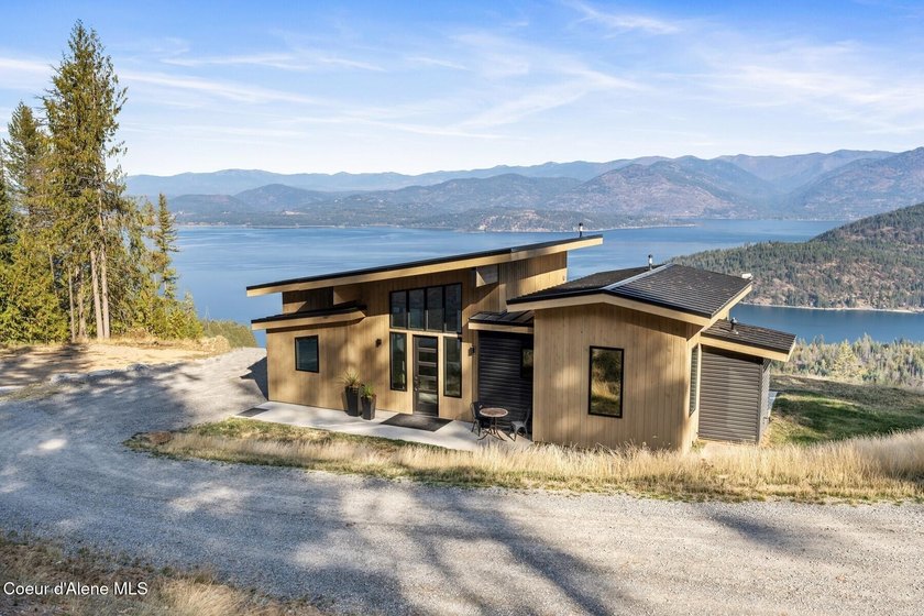 Modern Retreat on 10 Acres with Sweeping Lake Pend Oreille Views - photo 3