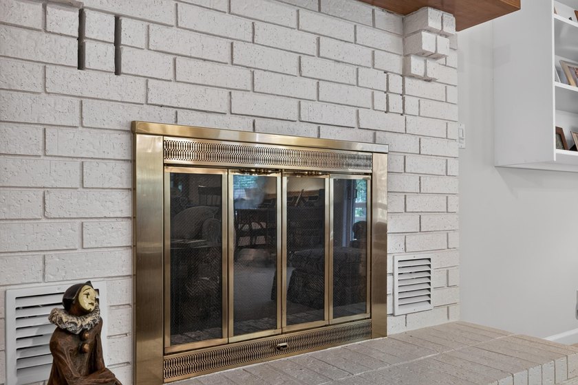 Looking for a one-level home? You've found it! This move-in - photo 17