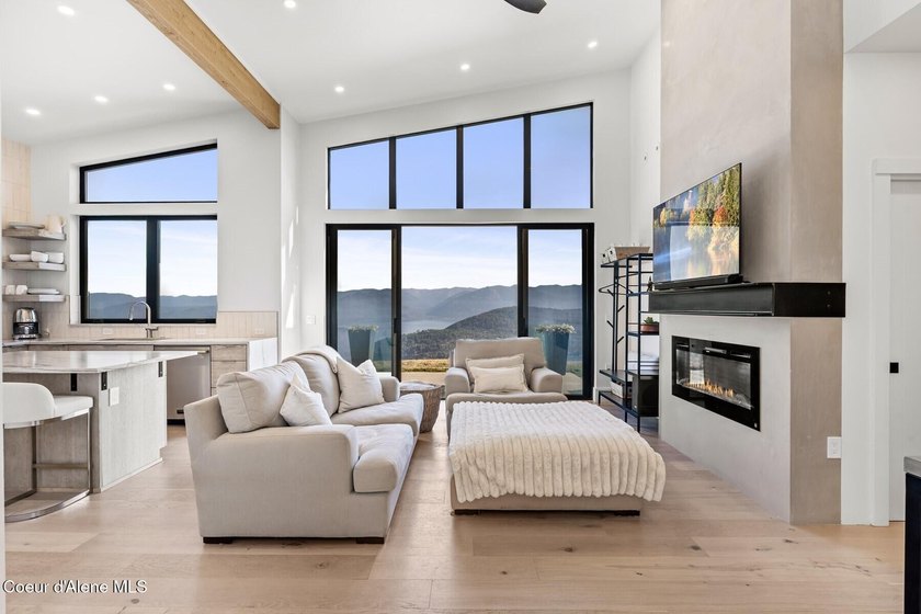 Modern Retreat on 10 Acres with Sweeping Lake Pend Oreille Views - photo 8