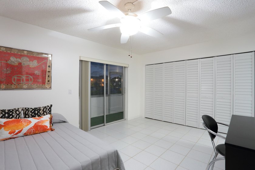 Owner financing available! Move-in ready! Sparkling clean - photo 21