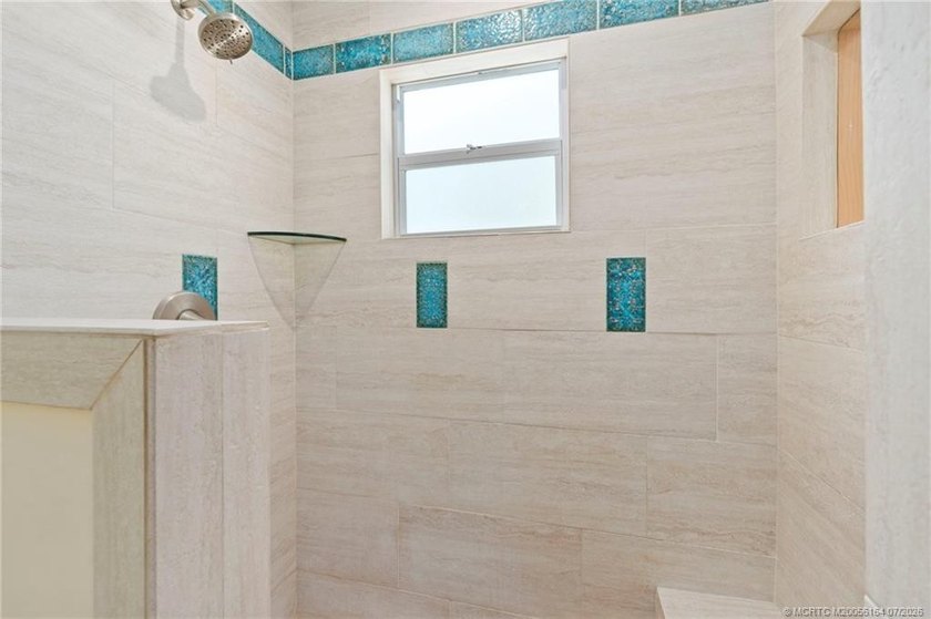 Beautiful 3-bedroom, 2-bath, 2-car garage POOL home in desirable - photo 25