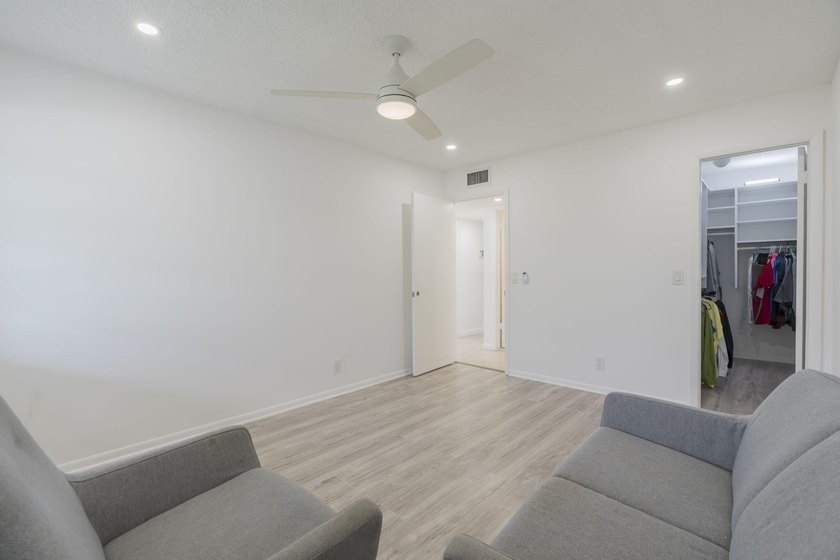 This property will be sold at ONLINE AUCTION. LIST PRICE - photo 26