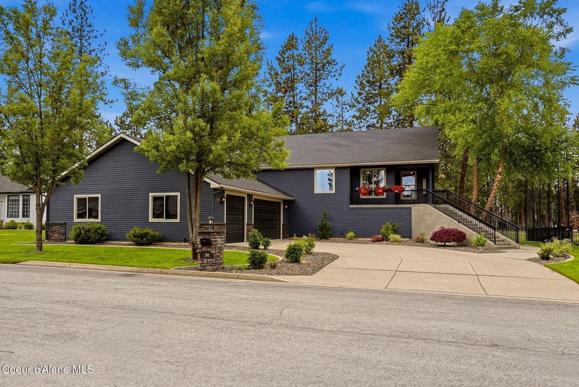 Beautifully updated 4-bedroom, 3-bath home offering 4,166 SF on - photo 2