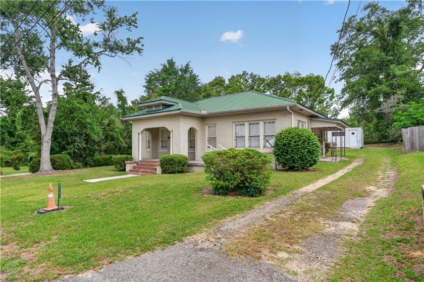 Charming 2-Bed + Private Office with Accessible Flex Suite!* - photo 3