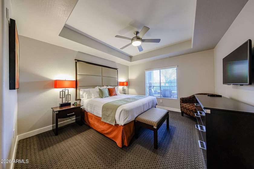 Where resort living meets real life. Premium third floor corner - photo 22