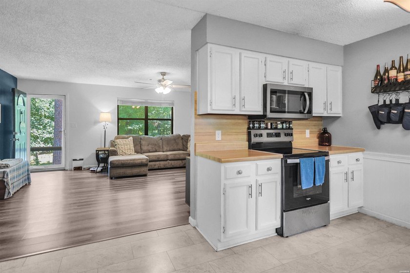 Move-in ready and located in the Lake Hamilton School District - photo 16
