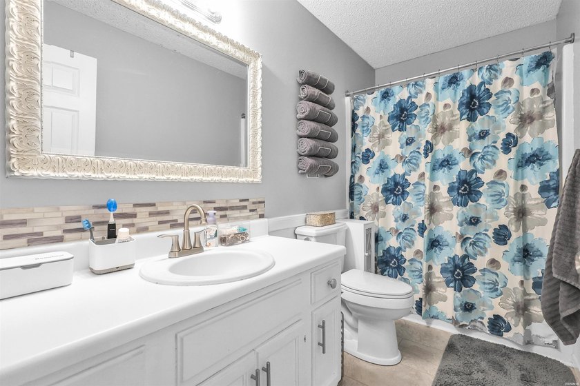Move-in ready and located in the Lake Hamilton School District - photo 26