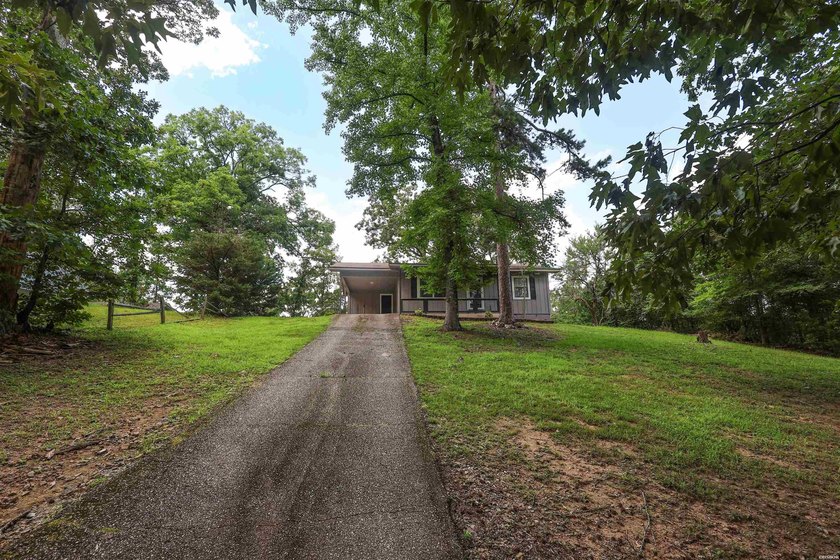 Move-in ready and located in the Lake Hamilton School District - photo 33