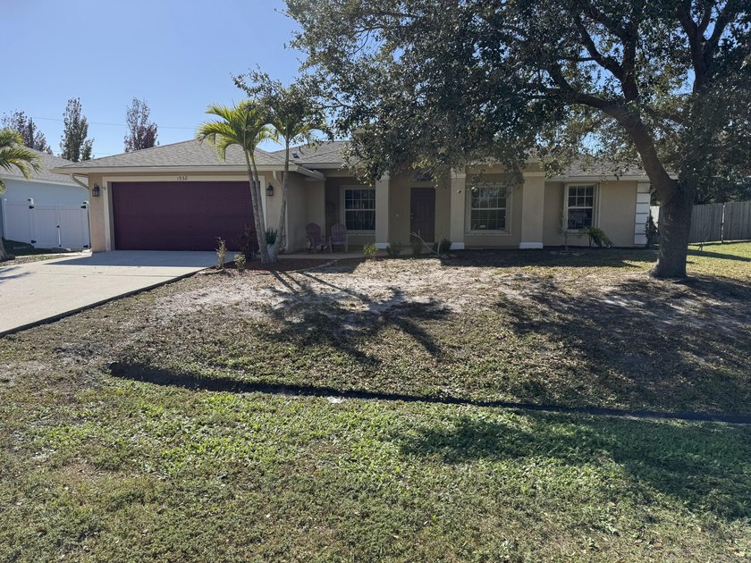 This is a perfect location for a commuter or a family that wants - photo 2