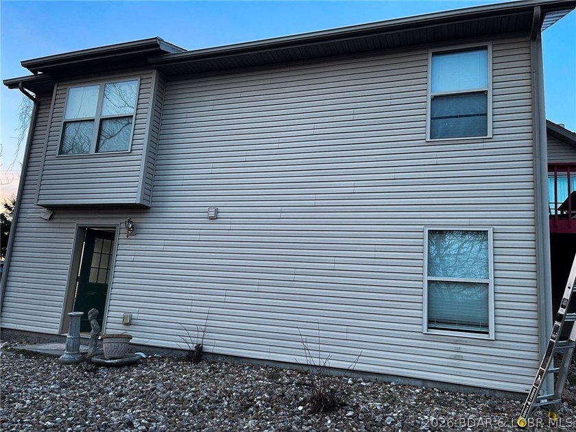 Charming home with walk-out basement in the heart of Camdenton! - photo 11