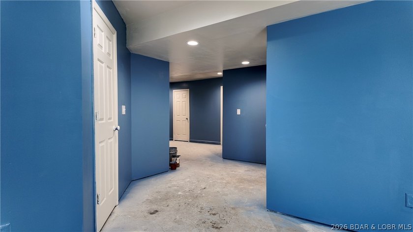 Charming home with walk-out basement in the heart of Camdenton! - photo 33