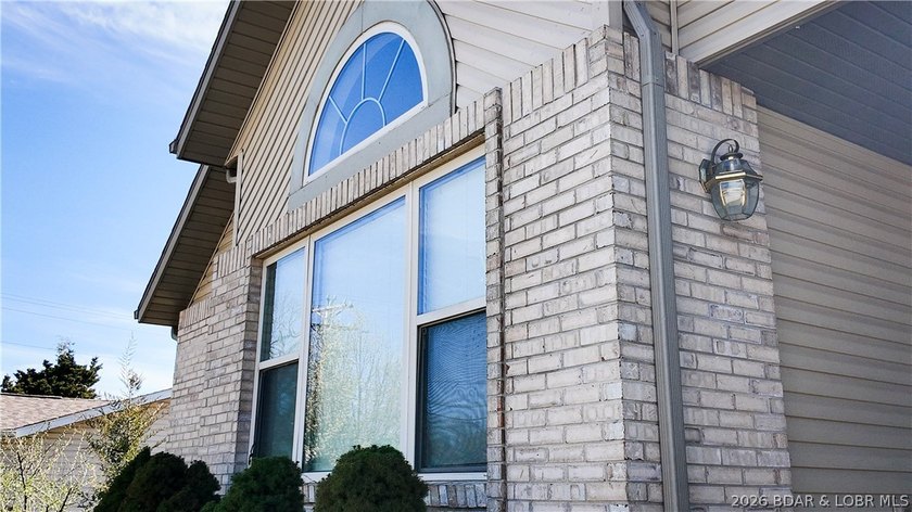 Charming home with walk-out basement in the heart of Camdenton! - photo 36