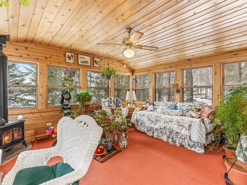 Welcome to the heart of the Northwoods! Beautiful 3bedroom - photo 21