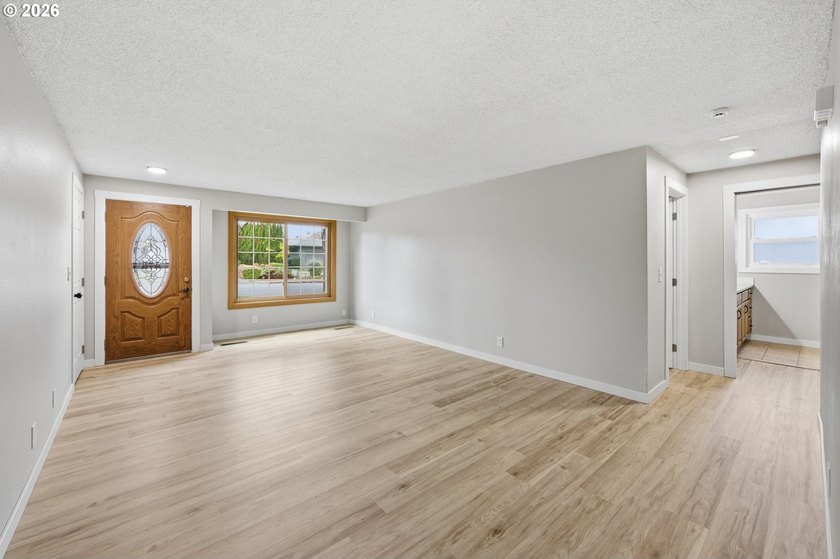 Appraised over value + New HVAC!!! Amazing South Salem location - photo 8