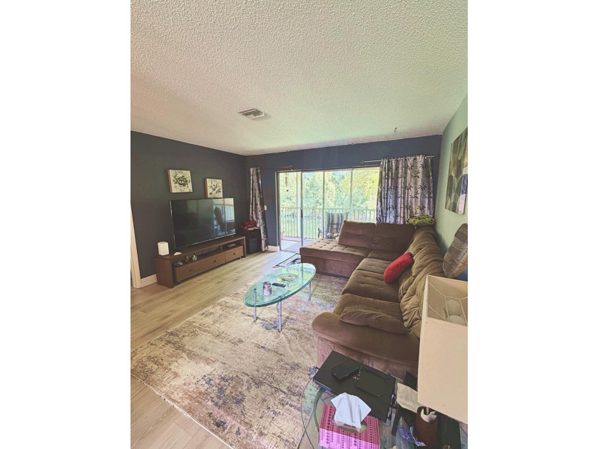 Beautiful corner-unit condo located in the desirable 55+ - photo 12