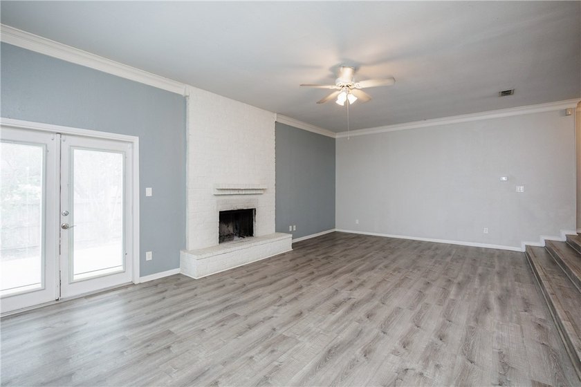 Beautifully maintained 3-bedroom, 2-bath home offering 1,768 - photo 11