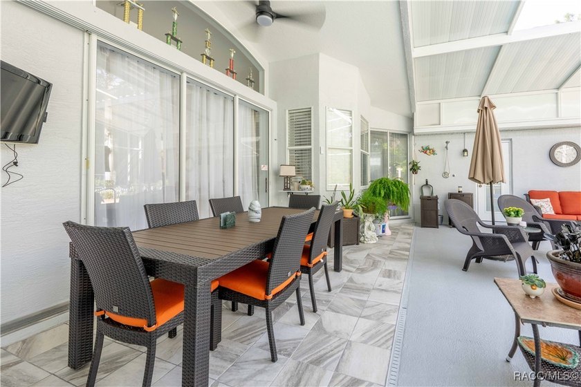 Lifestyle + Hobby + Florida Entertaining Custom Built by Van - photo 40