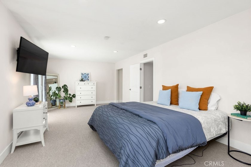 Welcome to this fantastic and beautifully maintained - photo 15