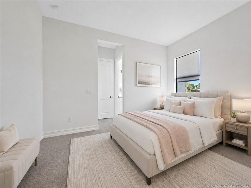 Stunning lake views from one of the most sought-after lots in - photo 17