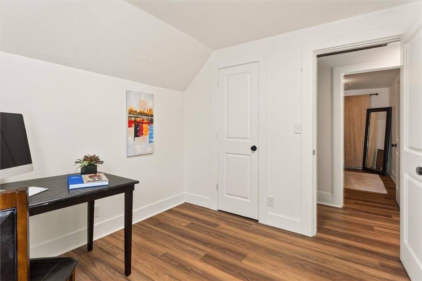 Stunning remodeled home, move right in and enjoy having all of - photo 24