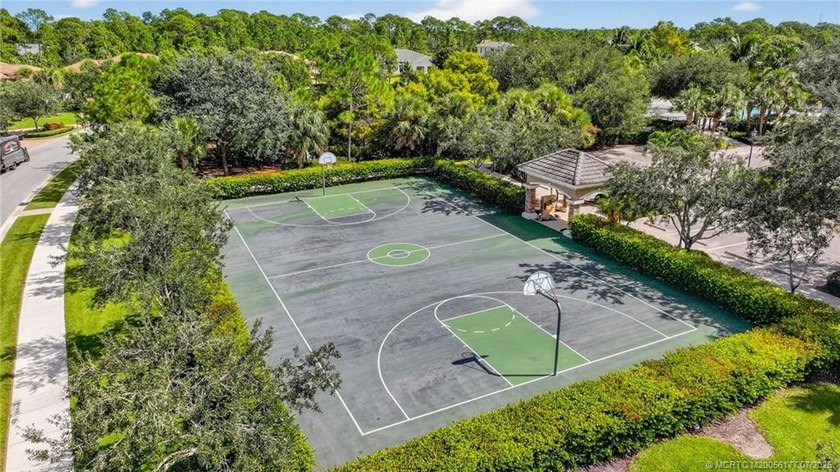 Stunning lake views from one of the most sought-after lots in - photo 36
