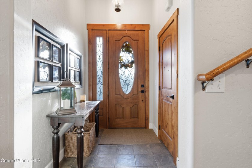 Welcome to your mountain escape in scenic Sagle, Idaho! This - photo 10