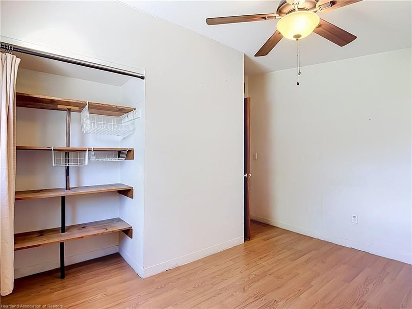 SEE IT TO BELIEVE IT! This charming classic bungalow is move-in - photo 12
