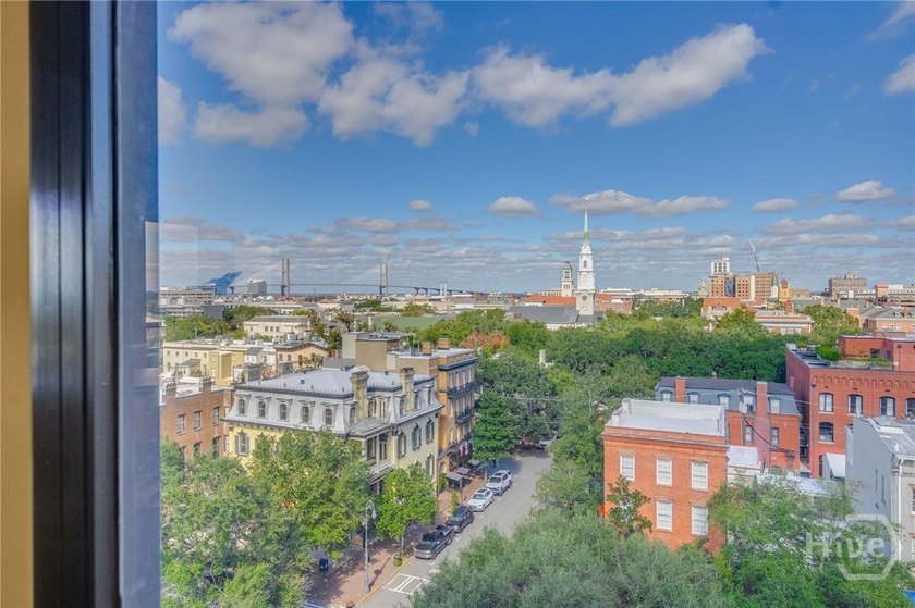 Perched on the 6th floor of The DeSoto, this residence offers a - photo 25