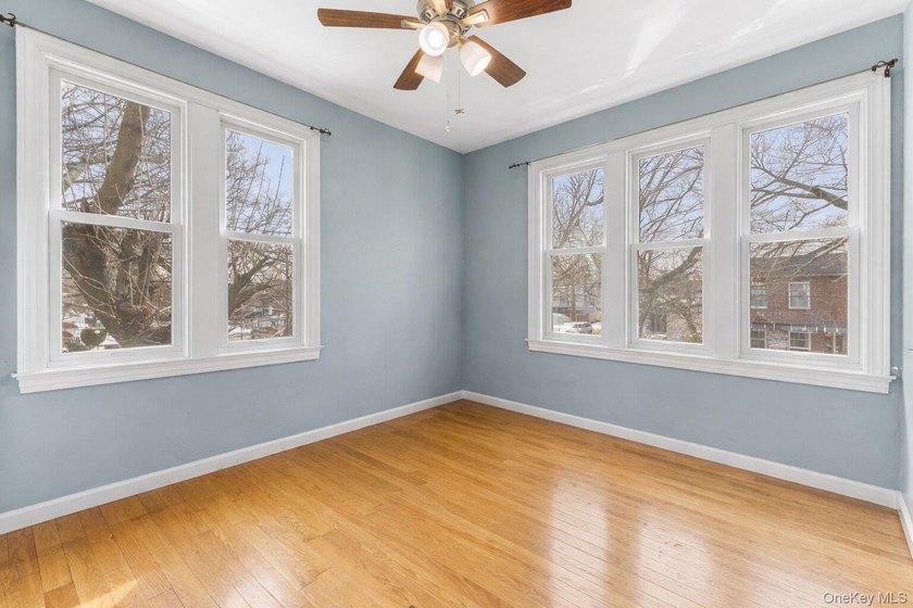 Welcome to this beautifully maintained, move in ready two - photo 25